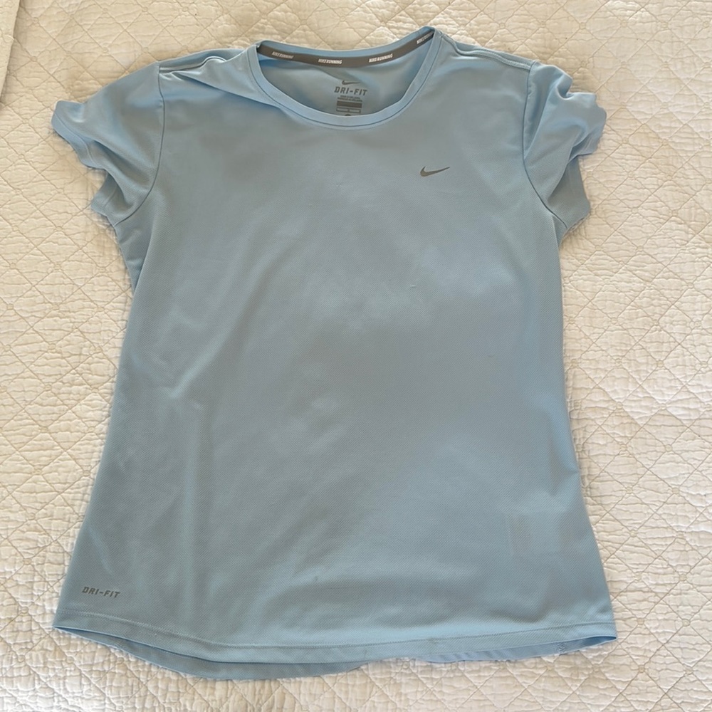 Nike light blue short sleeve t